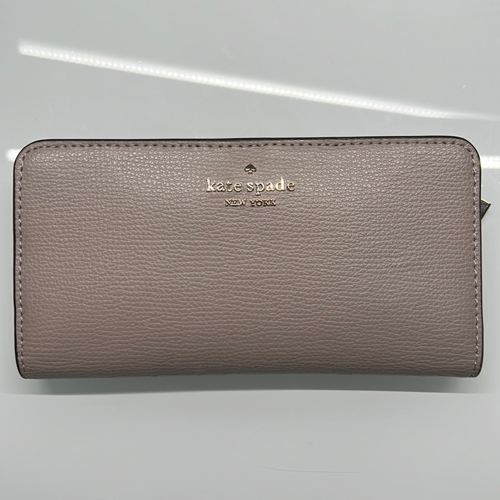 Staci Large Slim Bifold Wallet - Taupe